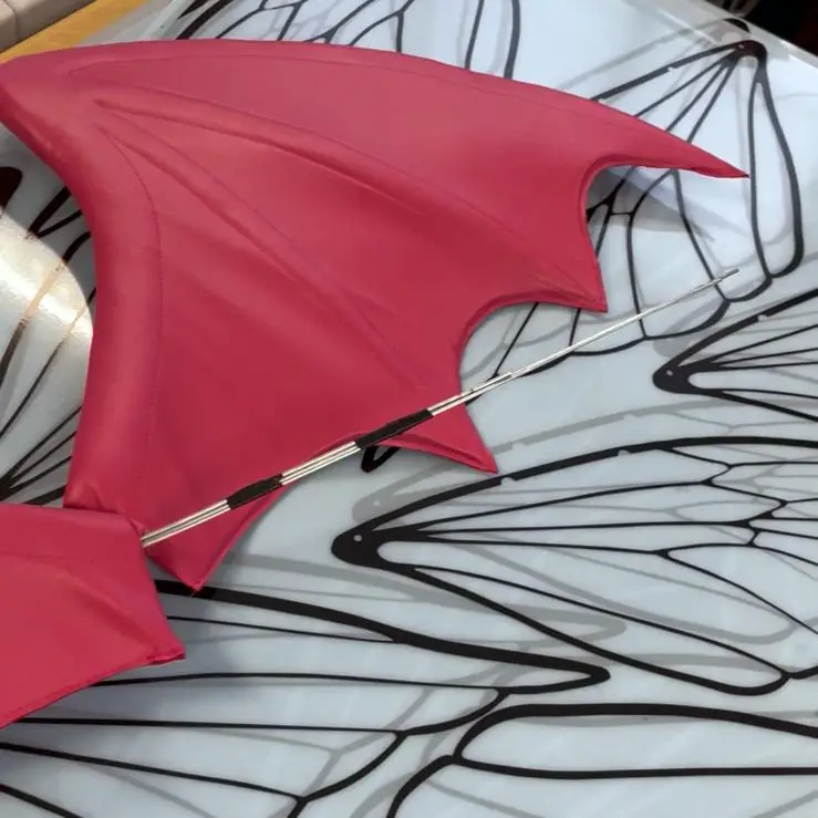 Custom moving wings