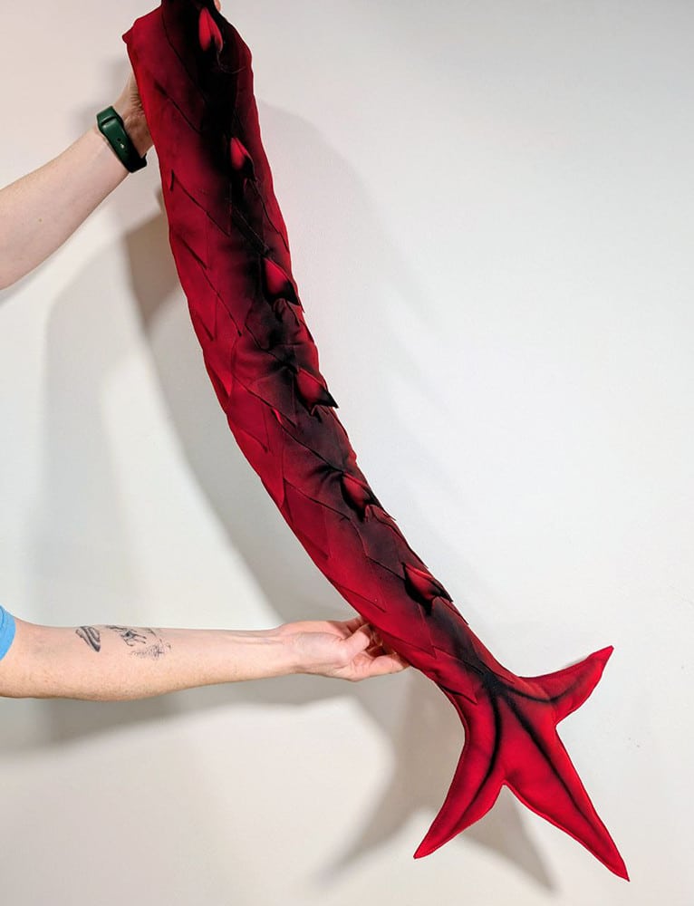 Smaug - moving Dragon tail