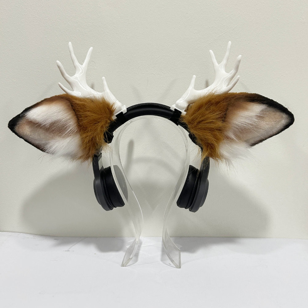EarGear Headphone Edition with Antlers